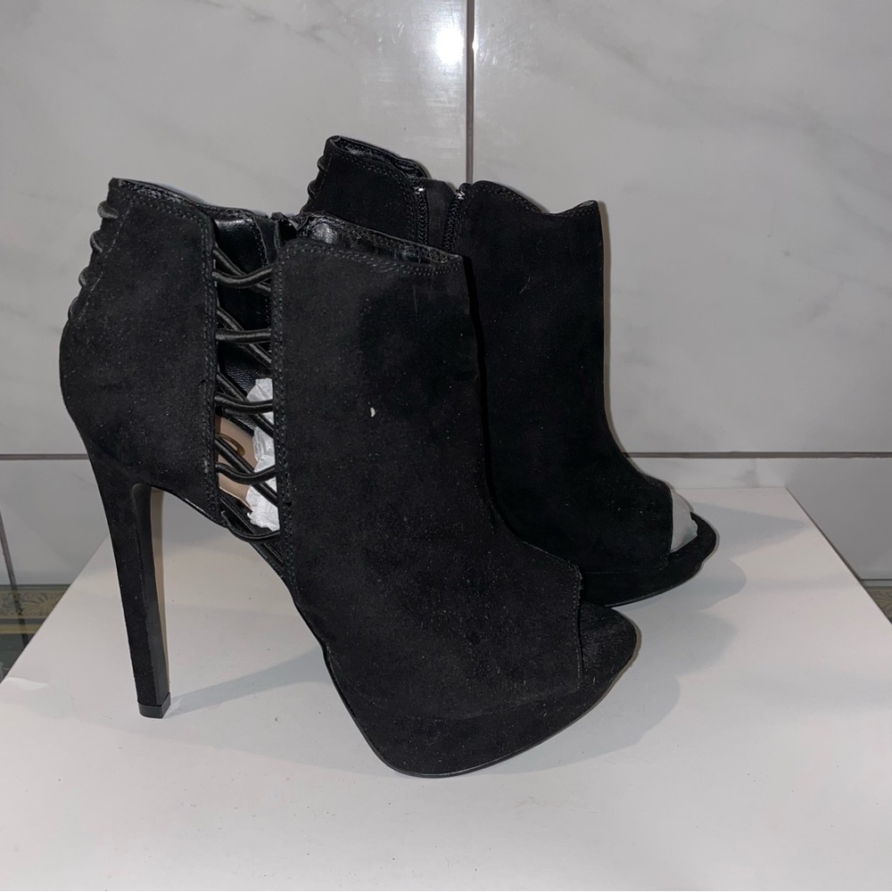 Black Criss-Cross Suede boot heels